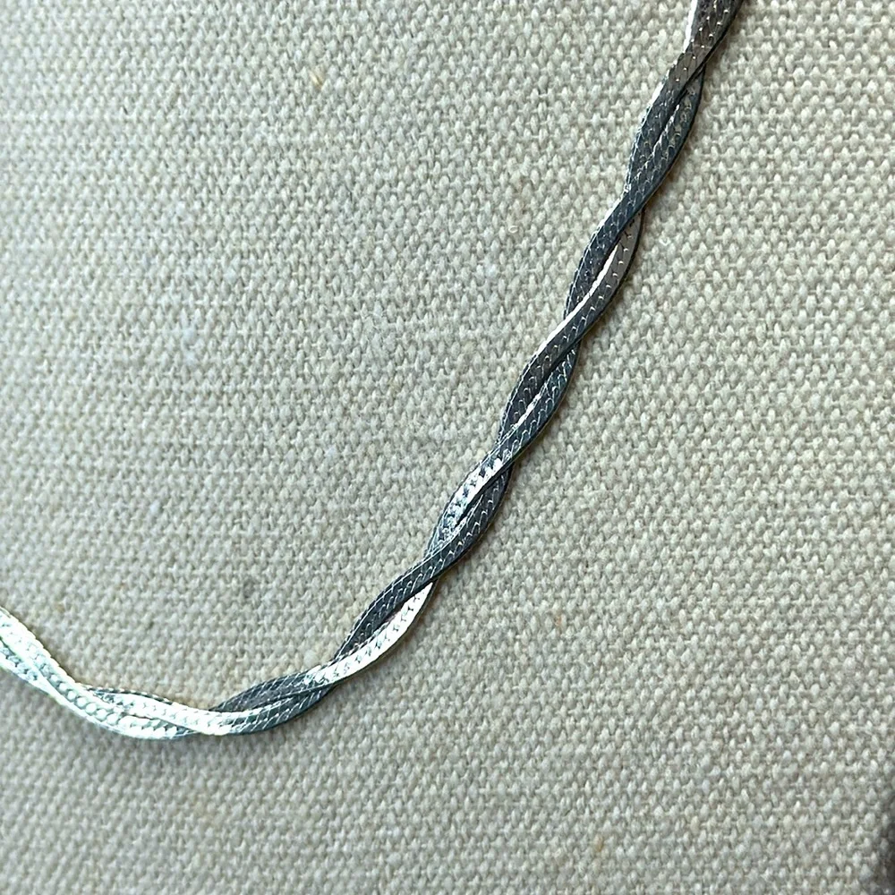 Vintage Sterling Silver Twisted Braid Herringbone Necklace